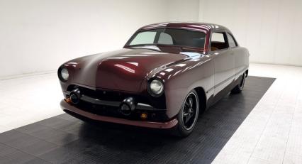 1951 Ford Custom Deluxe