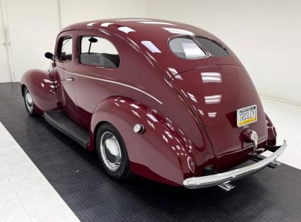 1939 Ford Deluxe