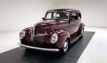 1939 Ford Deluxe