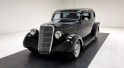 1935 Ford 48