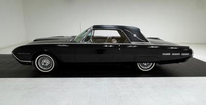 1962 Ford Thunderbird