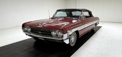 1961 Oldsmobile Starfire
