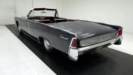 1961 Lincoln Continental