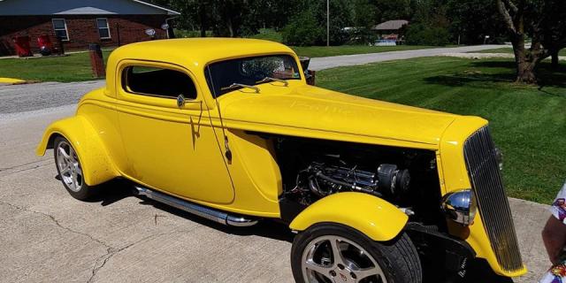 1934 FORD COUPE