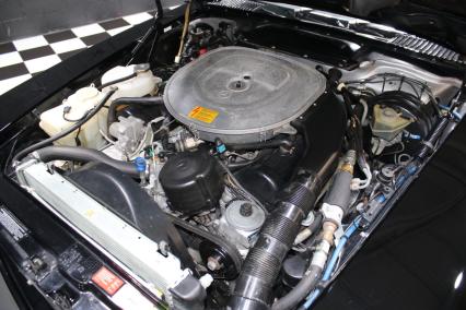 1989 Mercedes-Benz 560-Class