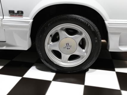 1992 Ford Mustang