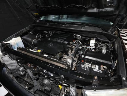2016 Toyota Sequoia