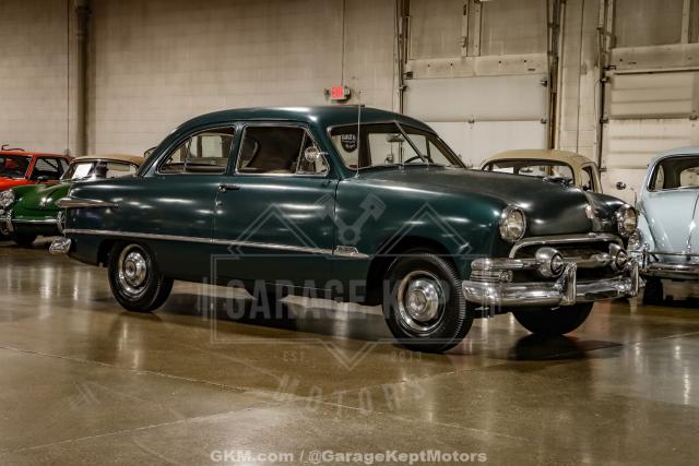 1951 Ford Deluxe