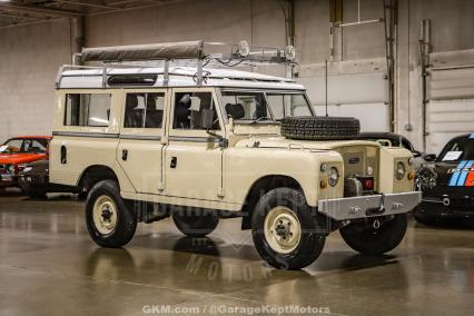 1974 Land Rover 109 Series III Wagon