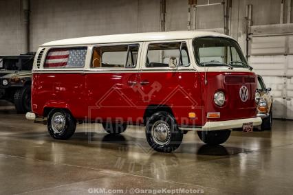 1971 Volkswagen Type 2 Bus