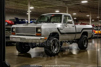 1986 Dodge RAM 100