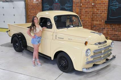 1950 Dodge B-2