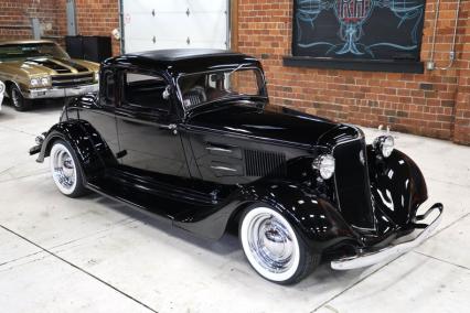 1934 Plymouth 5 window coupe