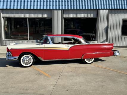 1957 Ford Fairlane