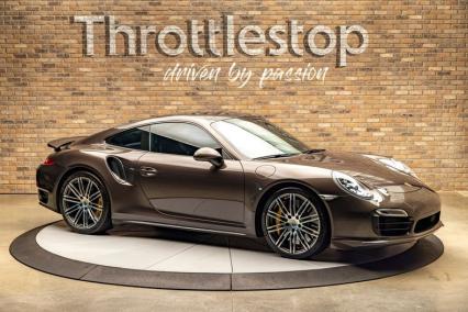 2015 Porsche 911 Turbo S