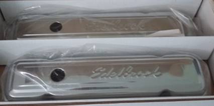 Edelbrock Signature Series Chrome Valve Covers