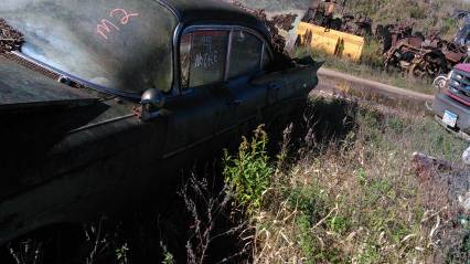 59 pontiac catalina left grill (parting car)