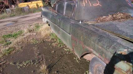59 pontiac catalina left grill (parting car)