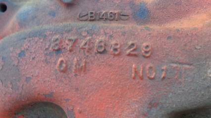 1961 283-230 HP Impala/Corvette Intake Manifold